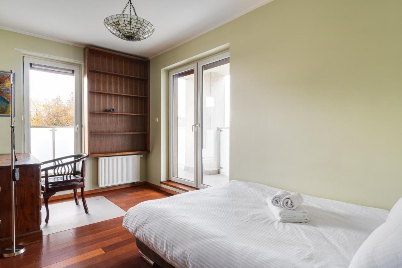Lasek Marcelinski 2-Bedroom Apartment ポズナン エクステリア 写真