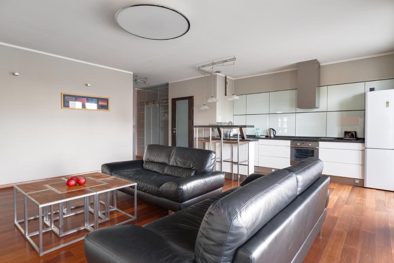 Lasek Marcelinski 2-Bedroom Apartment ポズナン エクステリア 写真